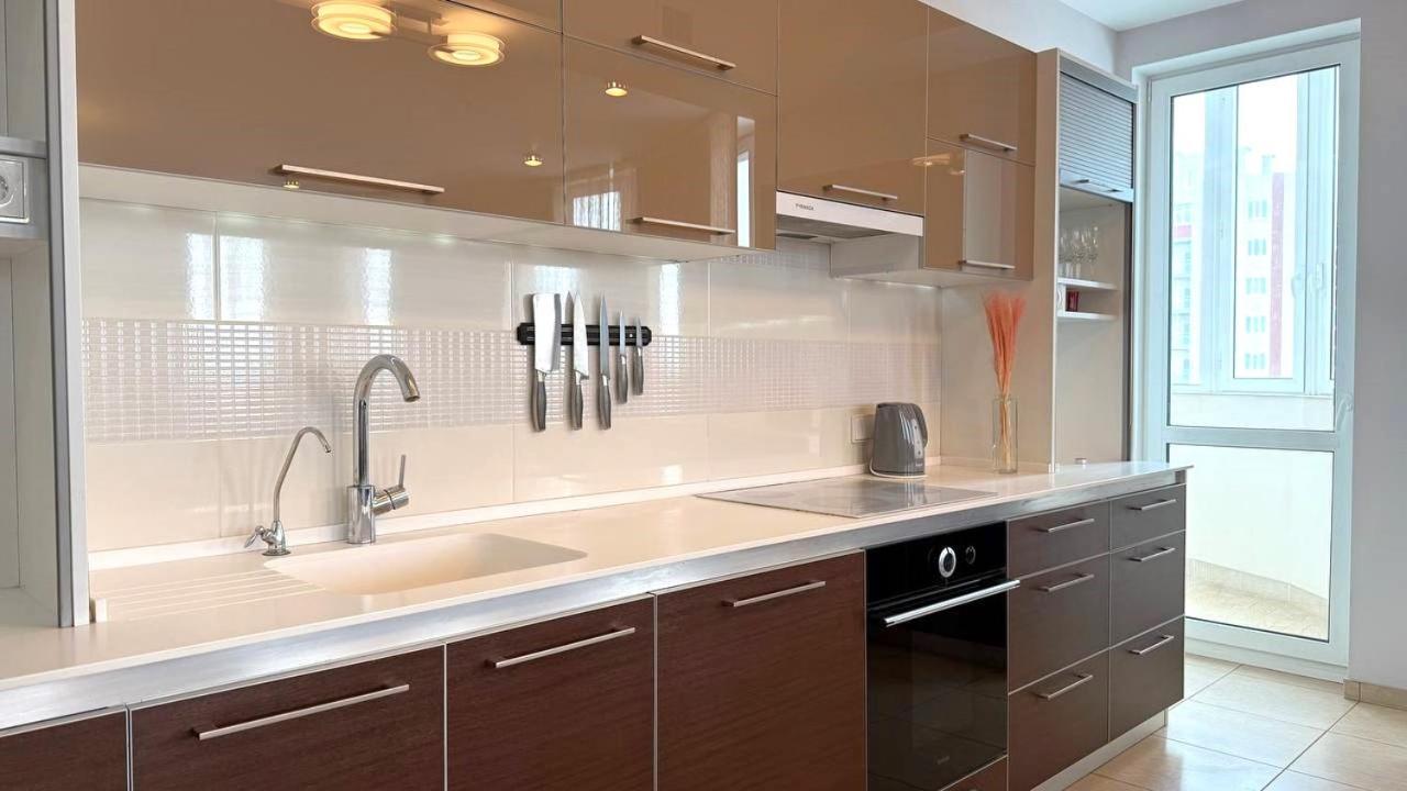Bright House On 23 Serpnya Kharkov Luaran gambar