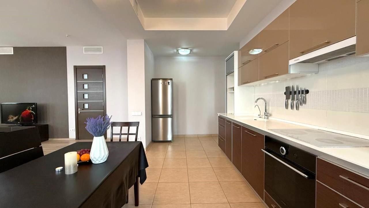 Bright House On 23 Serpnya Kharkov Luaran gambar